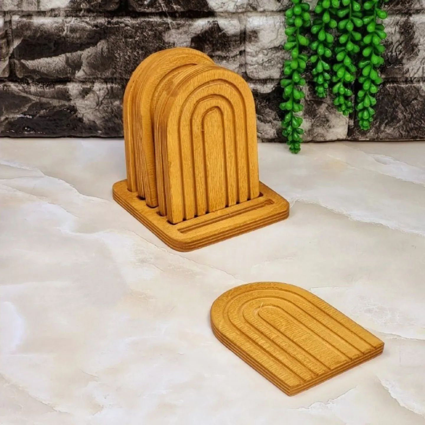 زیر لیوانی چوبی