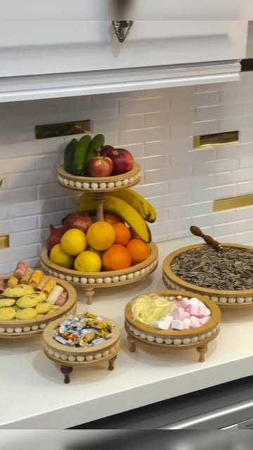 سرویس پذیرایی چوبی ۵ تکه مهره دار پایه دار