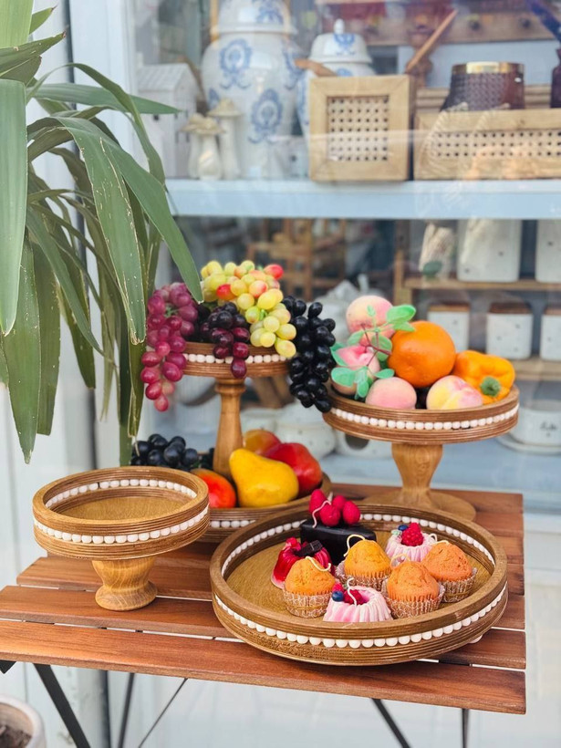 ست پذیرایی چوبی ۴ تکه پایه دار