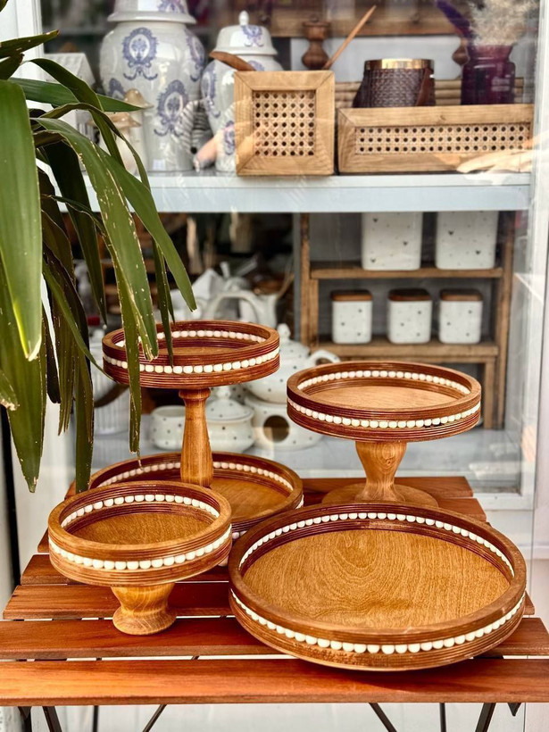 سردیس پذیرایی چوبی مهره دار