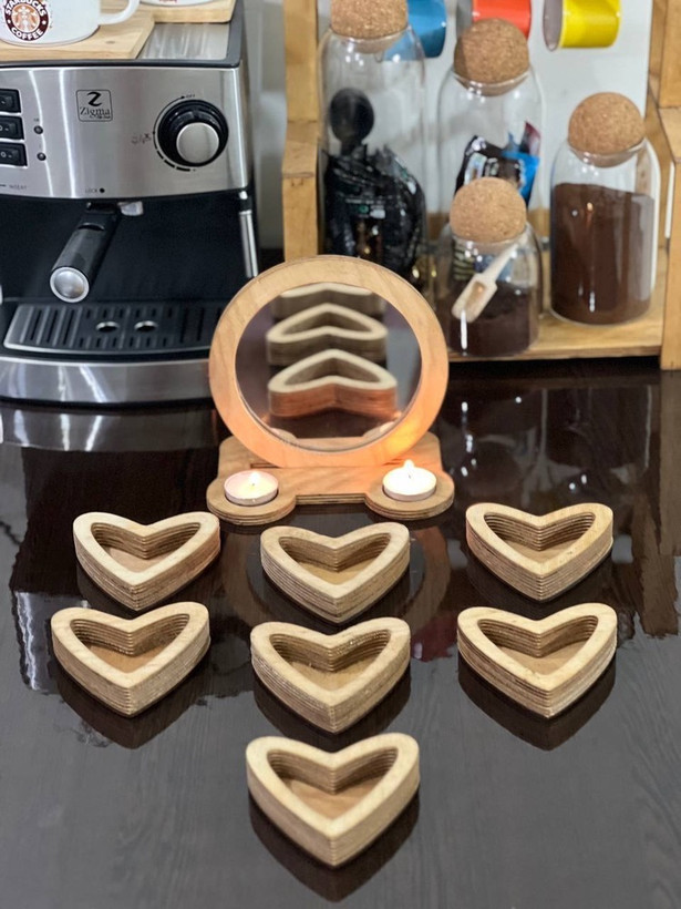 هفت سین چوبی قلبی با اینه